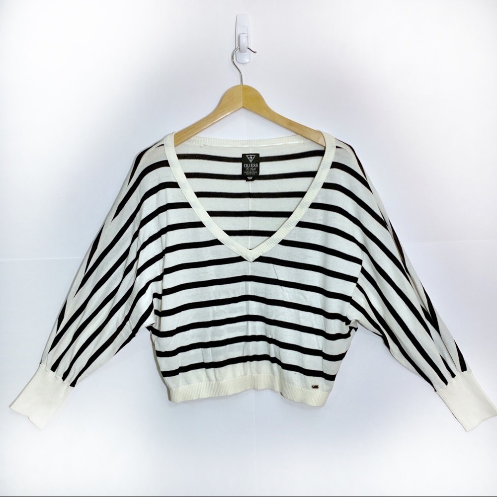 💥 Guess Black & White Striped Crop Sweater